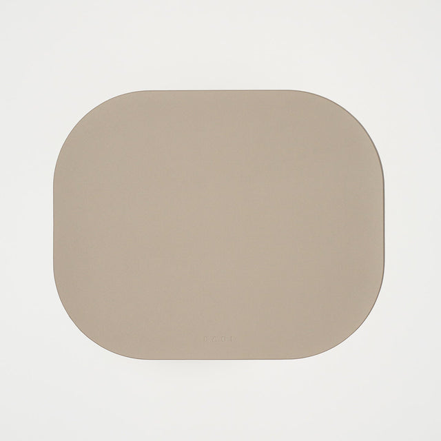 SCRATCH RESISTANT SAFFIANO LEATHER