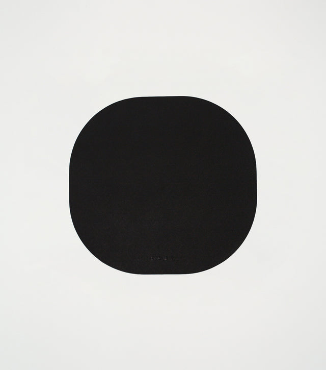 SCRATCH RESISTANT SAFFIANO LEATHER