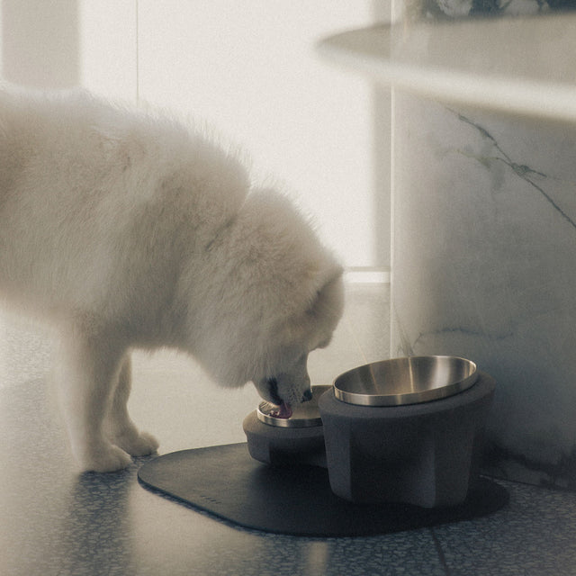 ACCOMODATES TWO CONCRETE VESSELS IN ANY SIZE, 2X SMALL, 2X LARGE, OR BOTH