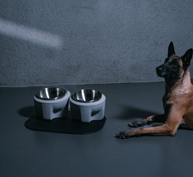 Béton Feeding Mat | Double