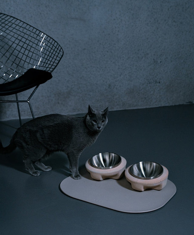 Béton Feeding Mat | Double